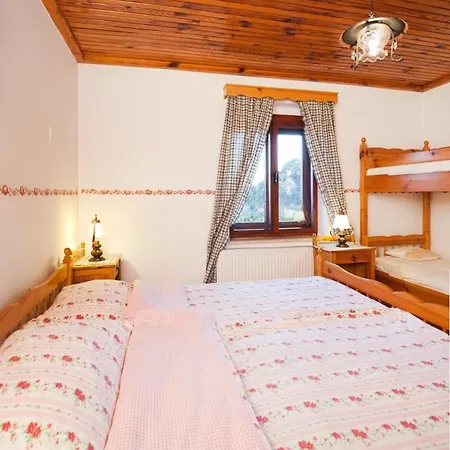 Guest house Tourist Farm Stern Pri Kovacniku Fram