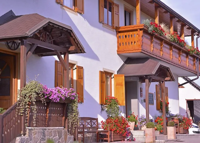 Tourist Farm Stern Pri Kovacniku 3* Fram