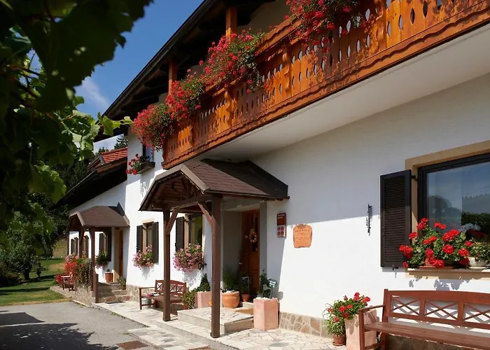 Tourist Farm Stern Pri Kovacniku 3*