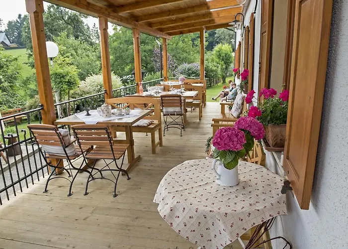 Tourist Farm Stern Pri Kovacniku Casa de hóspedes